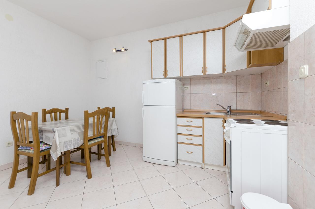 Apartments Mime Pirovac Extérieur photo