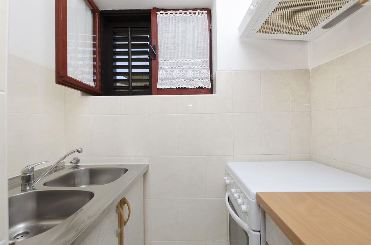 Apartments Mime Pirovac Extérieur photo